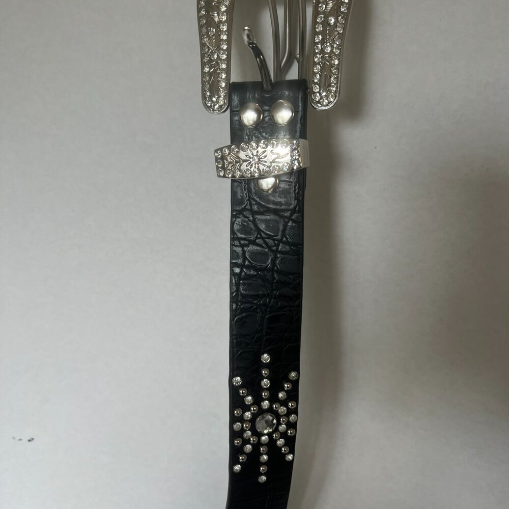 Women`s Belt - Picture 6 of 11